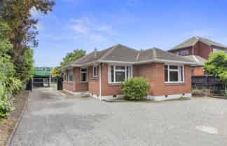 180 Main North Road, Redwood