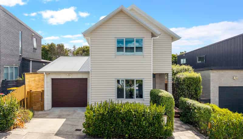 9 Tihema Lane, Westgate