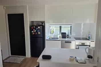 8D Kaikoura Street, Henderson