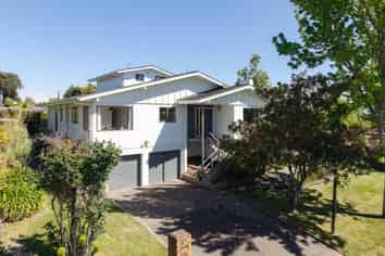 38 McHardy Street, Havelock North