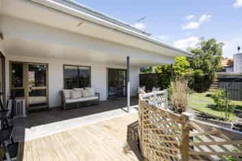 38 McHardy Street, Havelock North