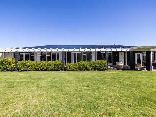 72 Reynolds Road, Havelock North
