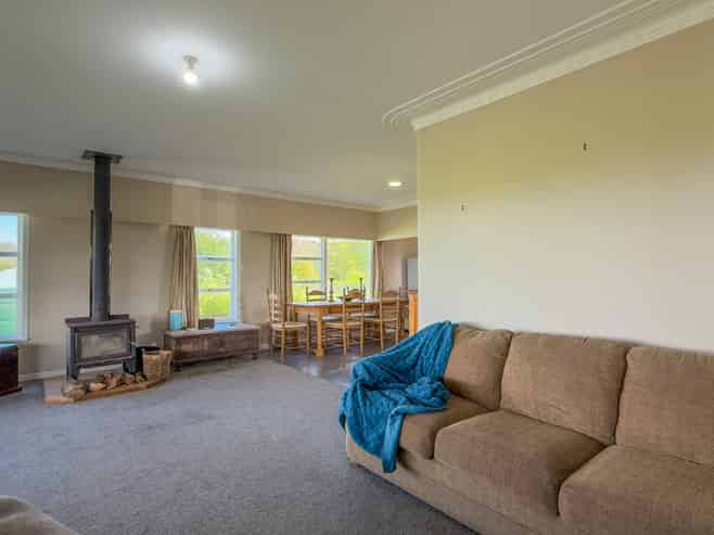 1152A Miranda Road, Miranda