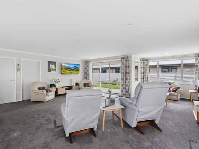 106 Brown Street, Kingswell