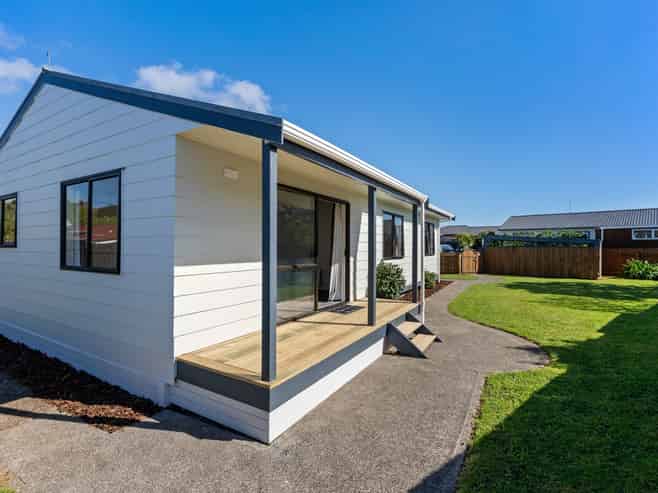 5 Pukeko Street, Paraparaumu