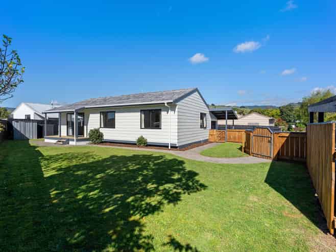 5 Pukeko Street, Paraparaumu
