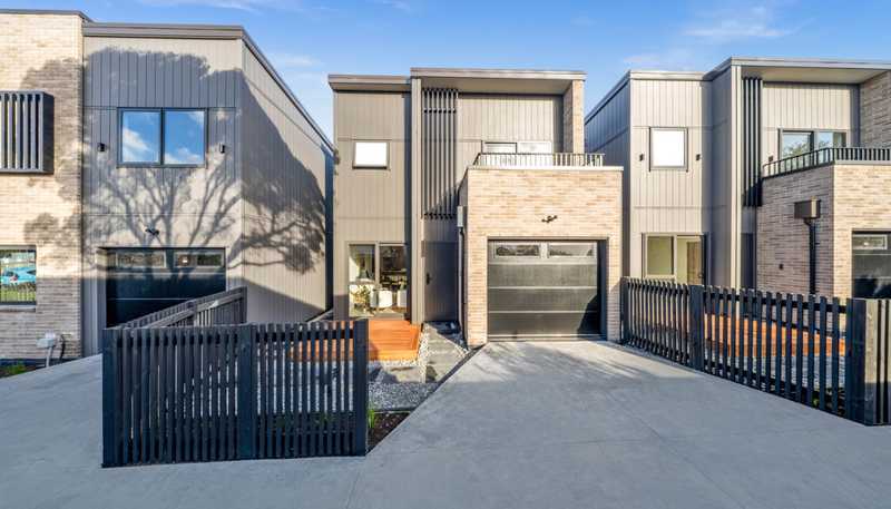 1/4 Andes Avenue, Mangere Bridge