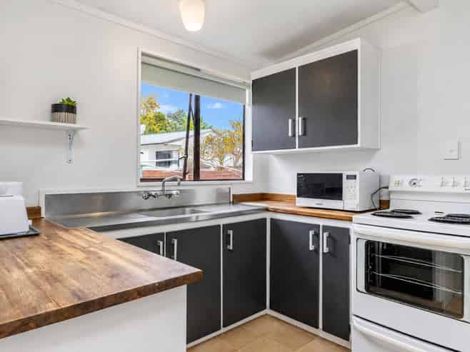 2/153 Spa Road, Taupo