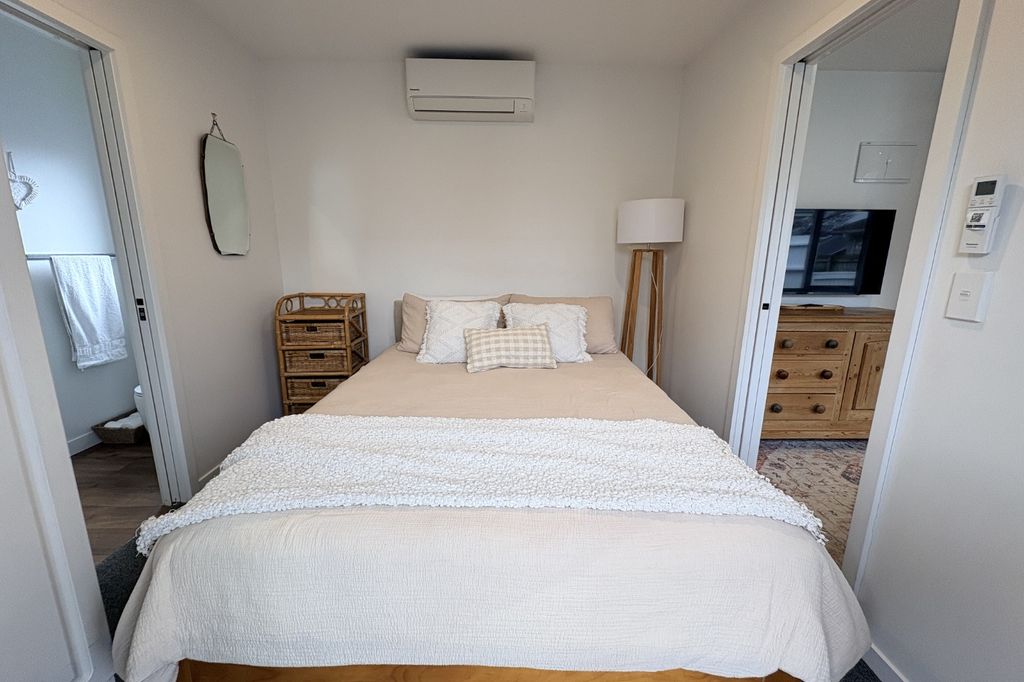 1-Bedroom Beauty on Brookvale 5