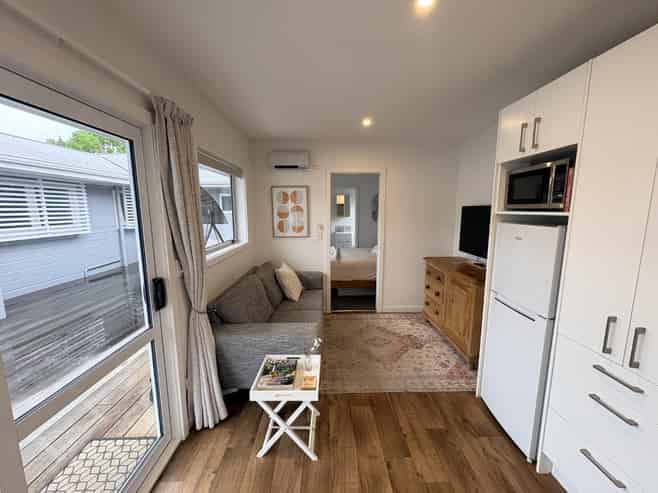 13 Brookvale Road, Havelock North