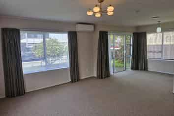 2/32 Young Street, New Plymouth