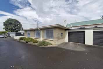 2/32 Young Street, New Plymouth