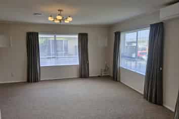 2/32 Young Street, New Plymouth