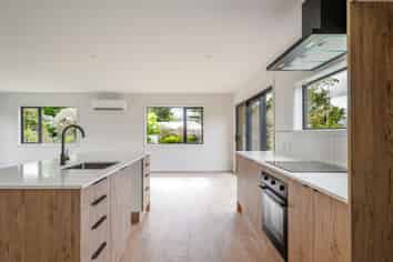 Manawatu / Whanganui - Address withheld