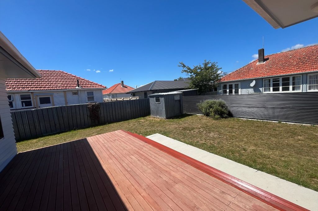 15A Queenwood Road, Levin 3