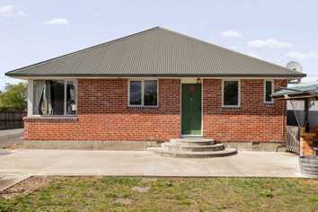 109 Hampshire Street, ARANUI