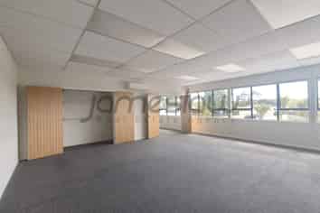 Affordable 85sqm Open Plan Office +2 Carparks