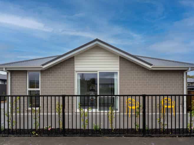 1-5/100 Factory Road, MOSGIEL
