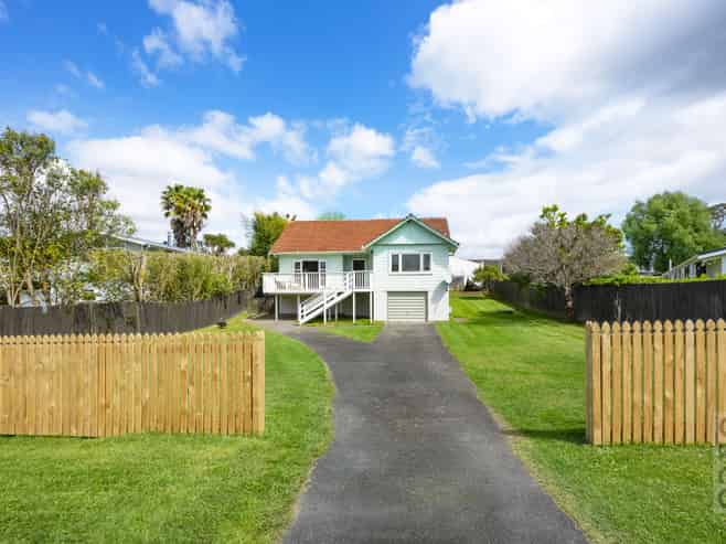 14 Albert Street, Riverhead