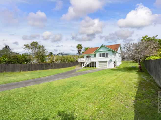 14 Albert Street, Riverhead