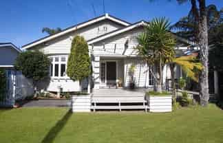 22 Selwyn Road, Epsom