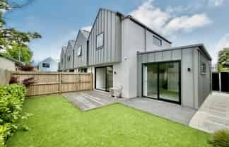 6/312 Worcester Street, Linwood