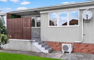 2/122 Taylor Street, Blockhouse Bay