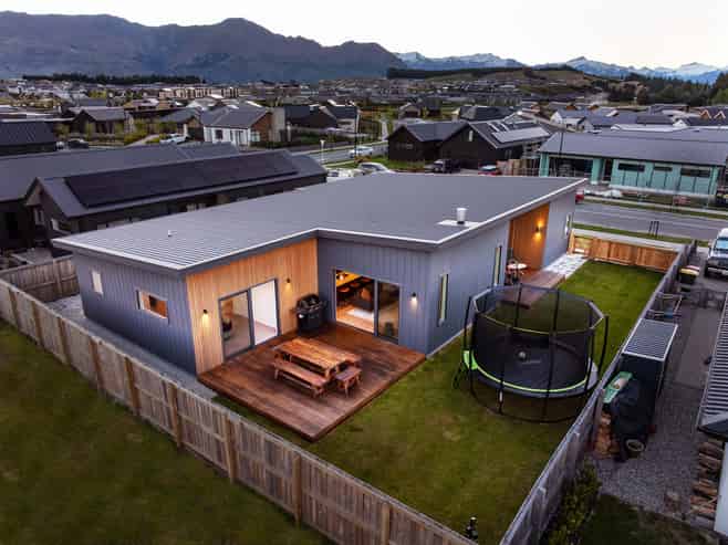28 Rua Street, Wanaka