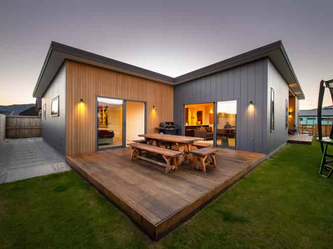 28 Rua Street, Wanaka