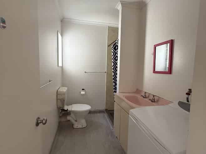 2/6 * Hanson St, Mount Cook