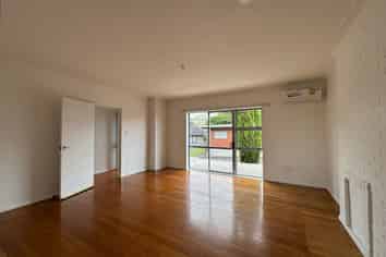 2/407 Ellerslie-Panmure Highway, Mount Wellington