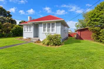 82 Ngatai Street, Manaia