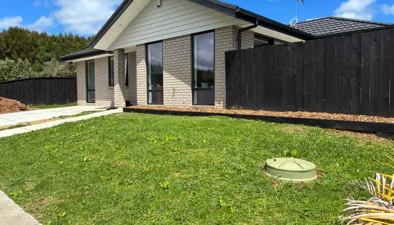 18 ORAWAHI ROAD, Glenbrook