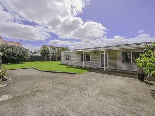 98 Wallace Road, Papatoetoe