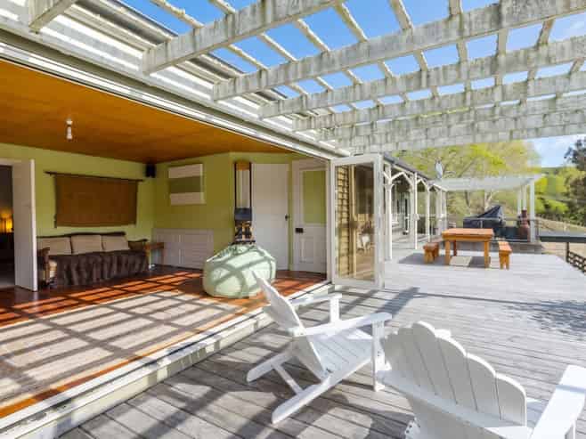 302 Eringa Road, Gladstone