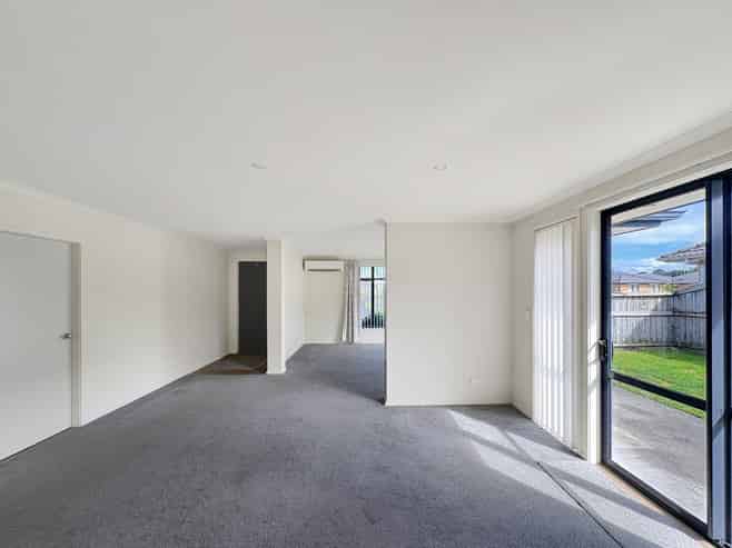 16 Te Manatu Drive, Huntington