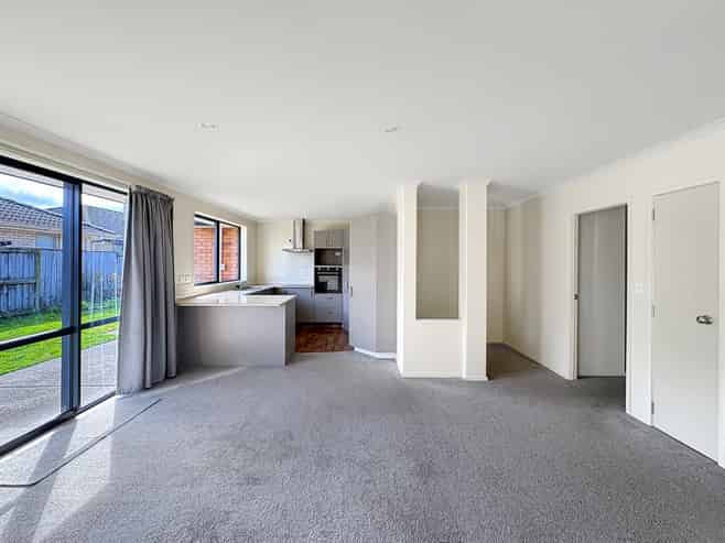 16 Te Manatu Drive, Huntington