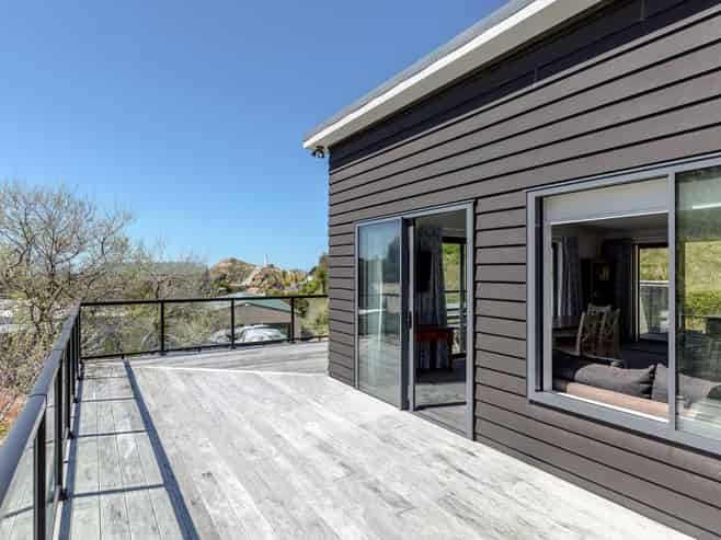 6 Balfour Crescent, Castlepoint