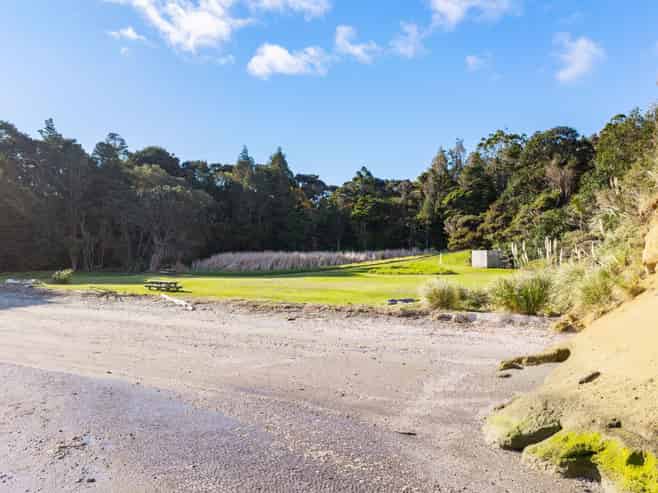1188E Tinopai Road, Tinopai