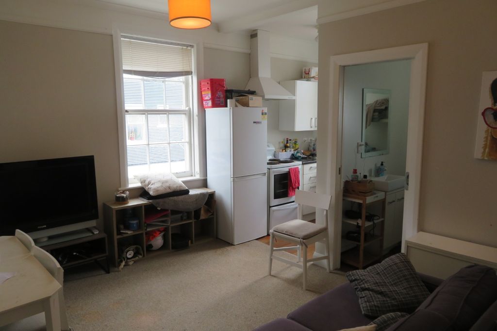 PETONE APARTMENT 3