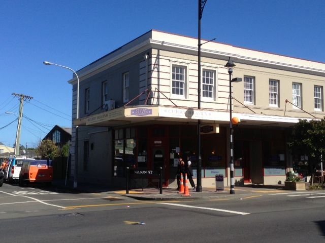 PETONE APARTMENT 2