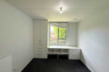 1/26 Barbados Drive, Unsworth Heights