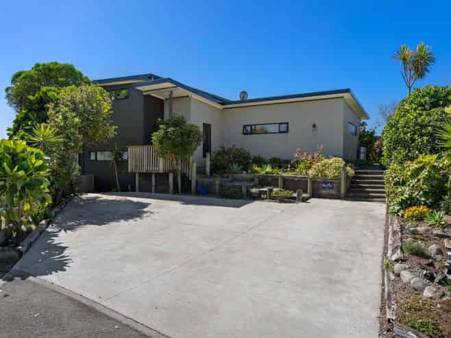 14 Duncans Way, Otaki Beach