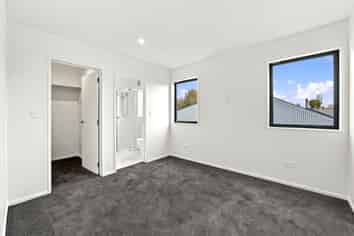 2/28 Gibbon Street, Sydenham