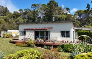 30 Komiti Road, Tinopai