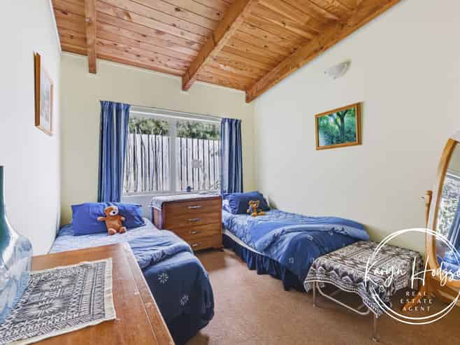 30 Komiti Road, Tinopai