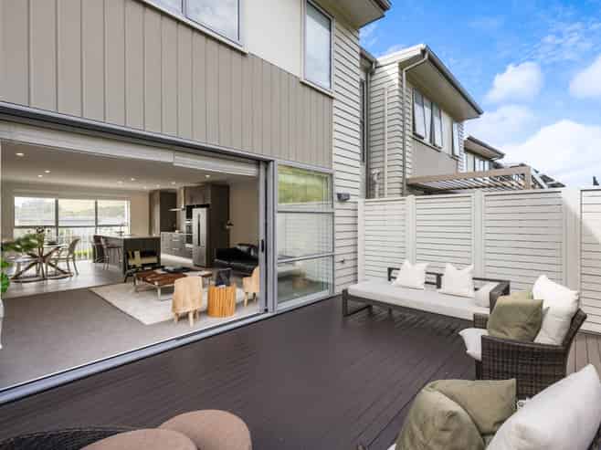 63 Barbarich Drive, Stonefields