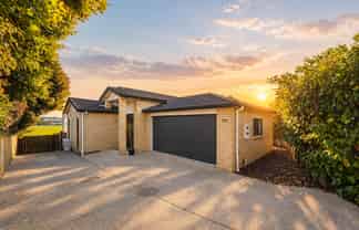 54A Blakeborough Drive, Forrest Hill