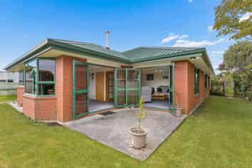 27 Bright Street, Westport