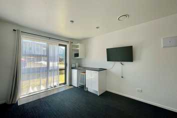 8 Mckay Drive, Temple View